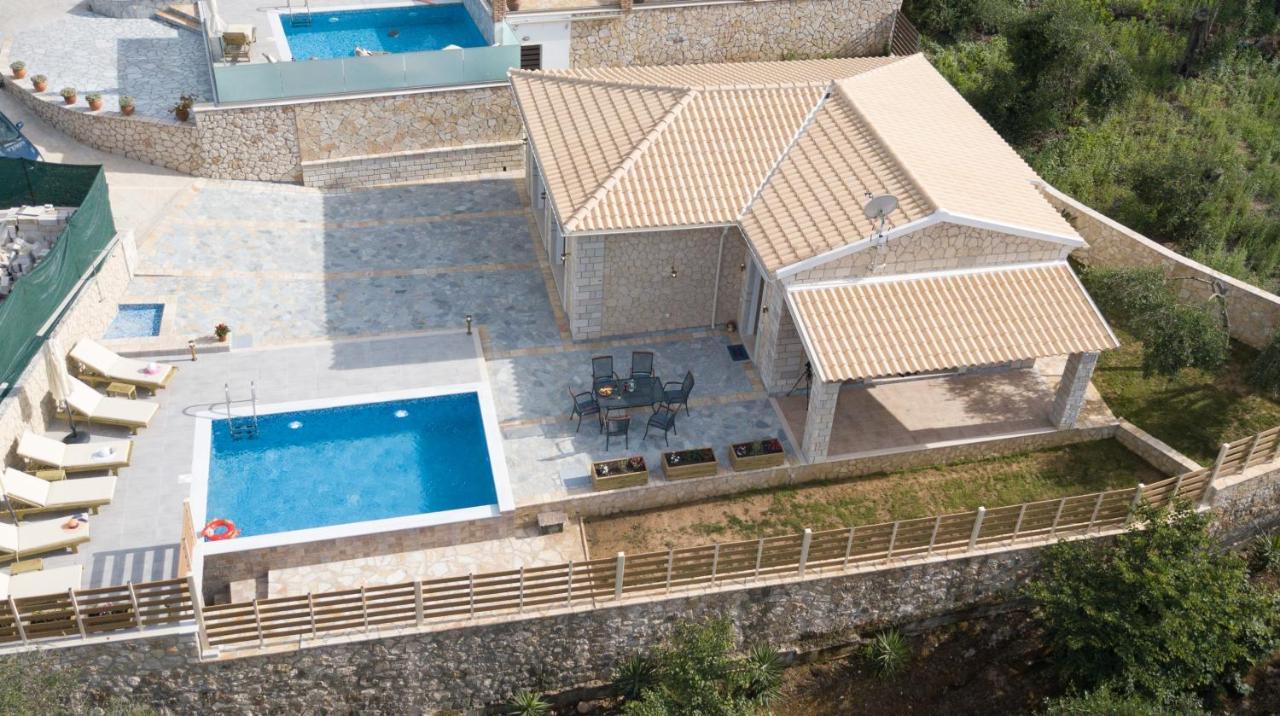 Villa Michalis Liapades Eksteriør billede